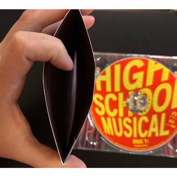 High School Musical – 2-Disc Special Edition Soundtrack CD (2006 Disney) Used - Picture 5 of 5